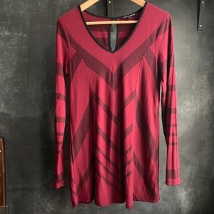 Cable & Gauge striped tunic top